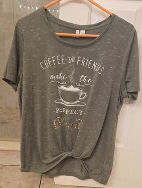Women’s Short Sleeve Graphic Tee - Coffee and Friends - Olive Green